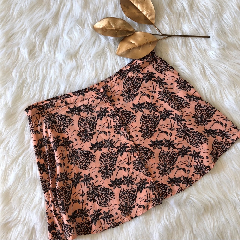 Aeropostale skirt, beautiful like new!